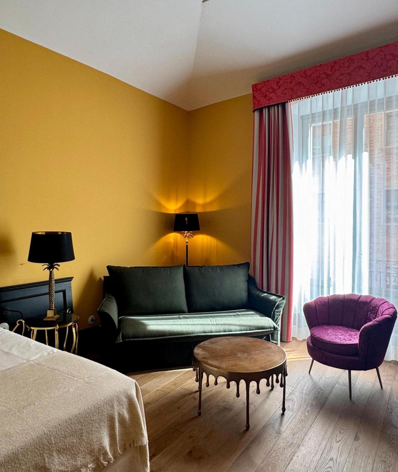 Hotel Divino & Apartments Figueras Extérieur photo