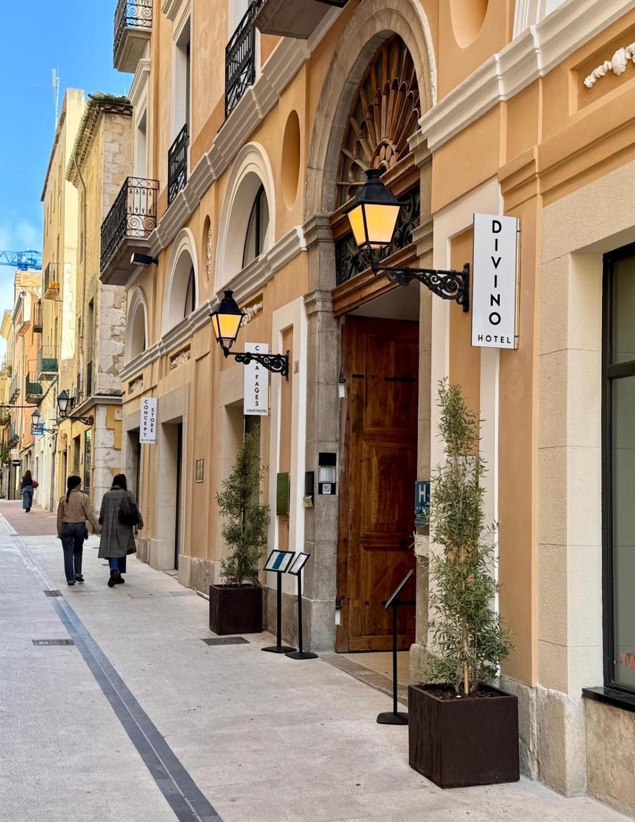 Hotel Divino & Apartments Figueras Extérieur photo