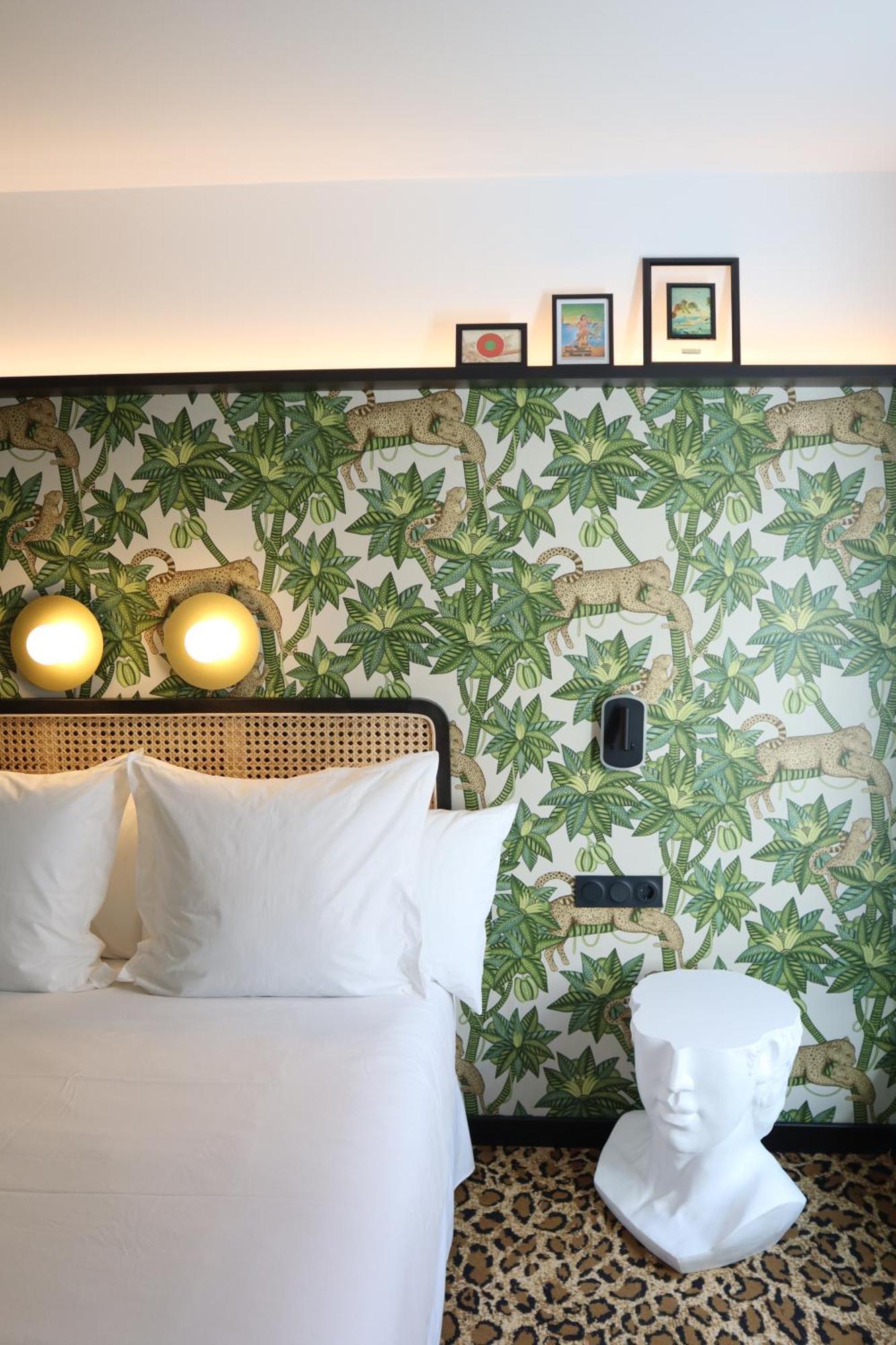 Hotel Divino & Apartments Figueras Extérieur photo